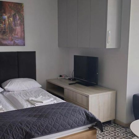 Ladny Apartament W Centrum Krakowa Z Tarasem. Екстериор снимка